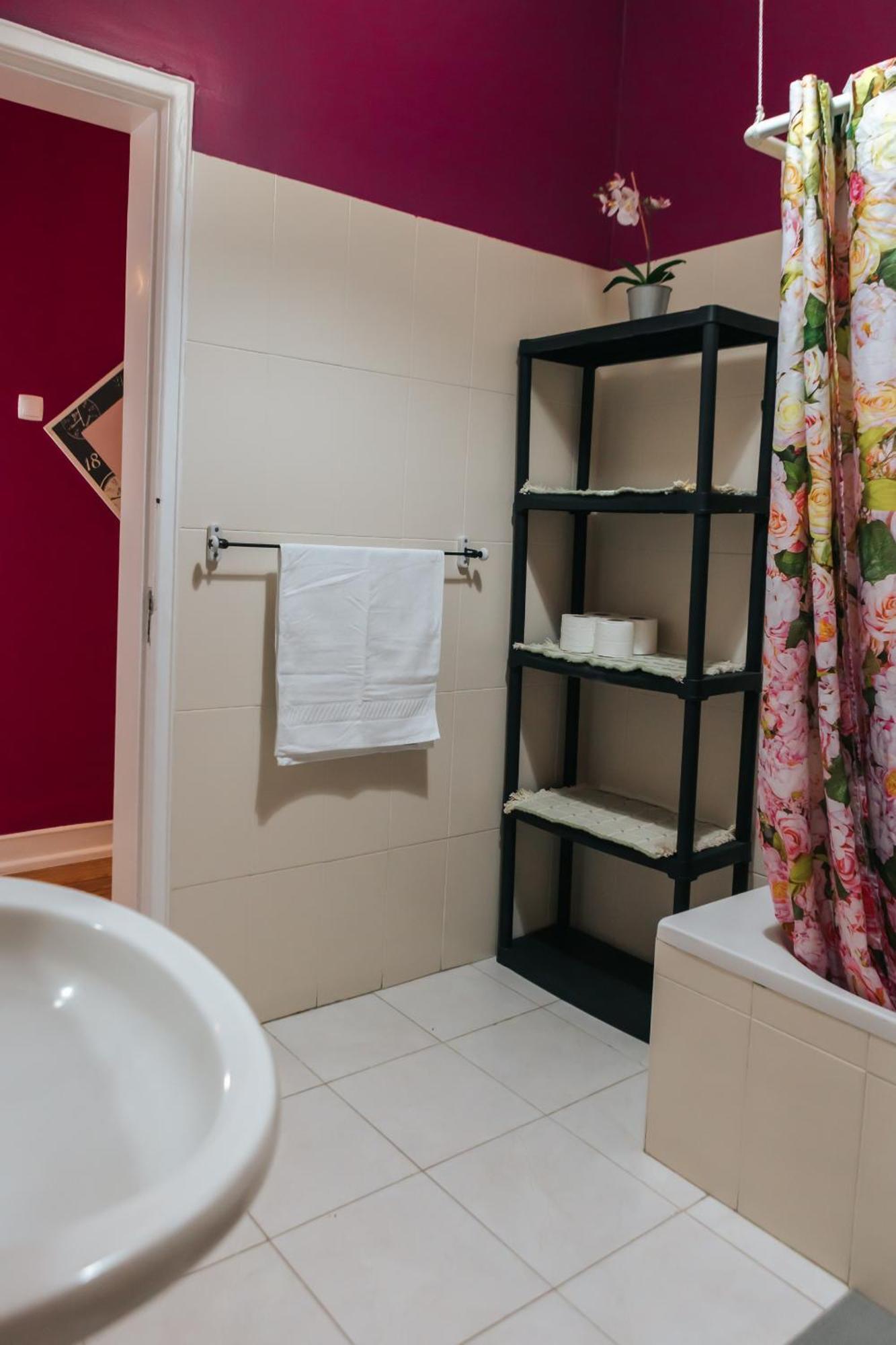 Daniela's Central 303 Guest house *